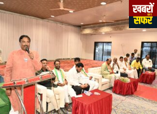 *चिखलगाव येथे पार पडली सरपंच, उपसंरपंचांची बैठक*