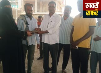 सापडलेला मोबाईल प्रामाणिकपणें मालकाला परत