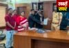 नाबालिग से दुष्कर्म के आरोपियों पर कड़ी कार्रवाई की मांग, भीम आर्मी ने एसपी को सौंपा ज्ञापन————————————————-